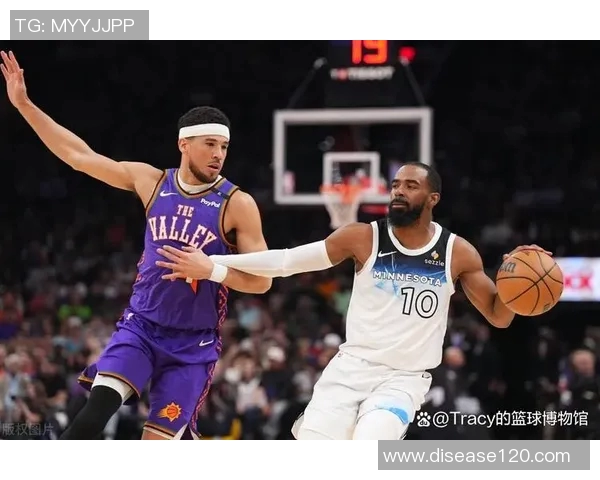 布克三节高效表现斩获24分7助攻正负值22助球队取得领先