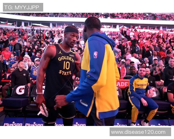 穆迪谈库里缺阵影响强调减少失误与巴特勒协作提升进攻效率