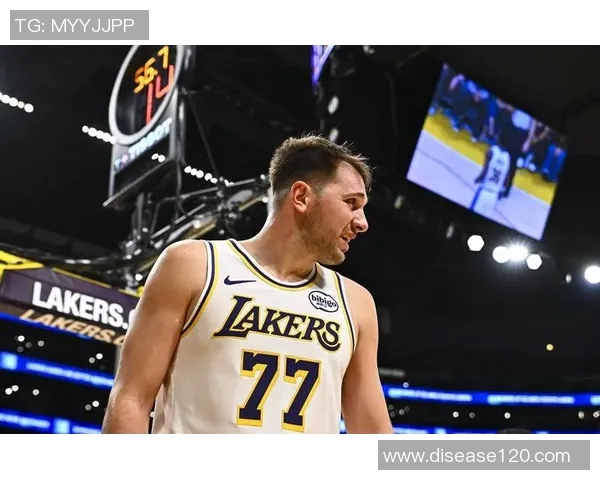 湖人德比战胜快船老鹰轻松击败奇才魔术客场复仇76人展现实力 湖人德比战胜快船老鹰轻松击败奇才魔术客场复仇76人展现实力