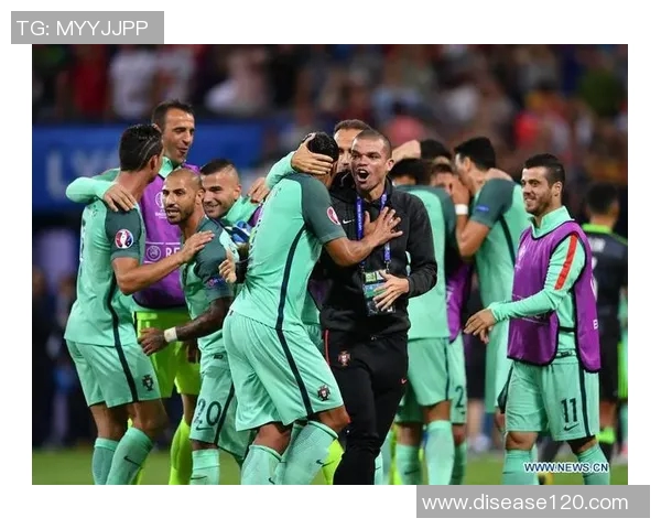 葡萄牙体育遭遇双重困扰飞机晚点抵达那不勒斯后遭烟花干扰 葡萄牙体育遭遇双重困扰飞机晚点抵达那不勒斯后遭烟花干扰