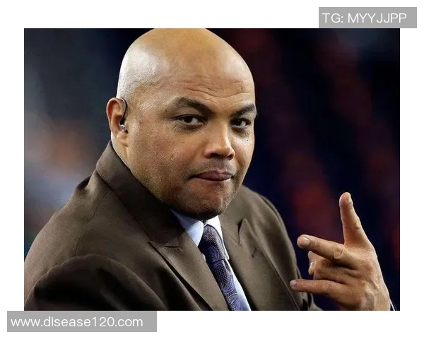 巴克利直言奥胖无论男扮女装都难掩其丑陋本质 巴克利直言奥胖无论男扮女装都难掩其丑陋本质