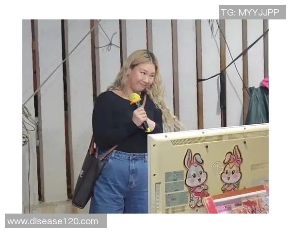 博主揭杨希加盟深圳内幕称经纪公司操作方式令人难以接受