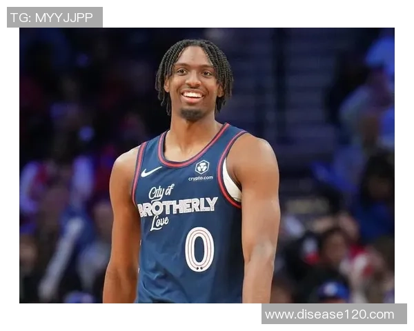 马克西半场表现出色10投6中砍下18分3篮板4助攻尽管有4次失误依然贡献良多 马克西半场表现出色10投6中砍下18分3篮板4助攻尽管有4次失误依然贡献良多